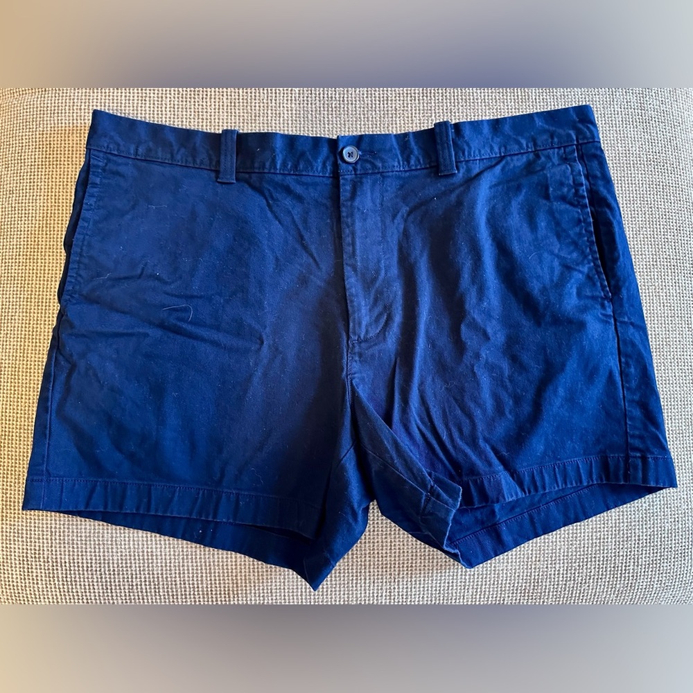 Navy J. Crew Men’s Shorts - Size 40; 5 in Inseam